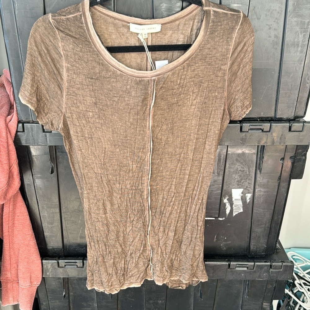 Gilded intent twist top. NWT